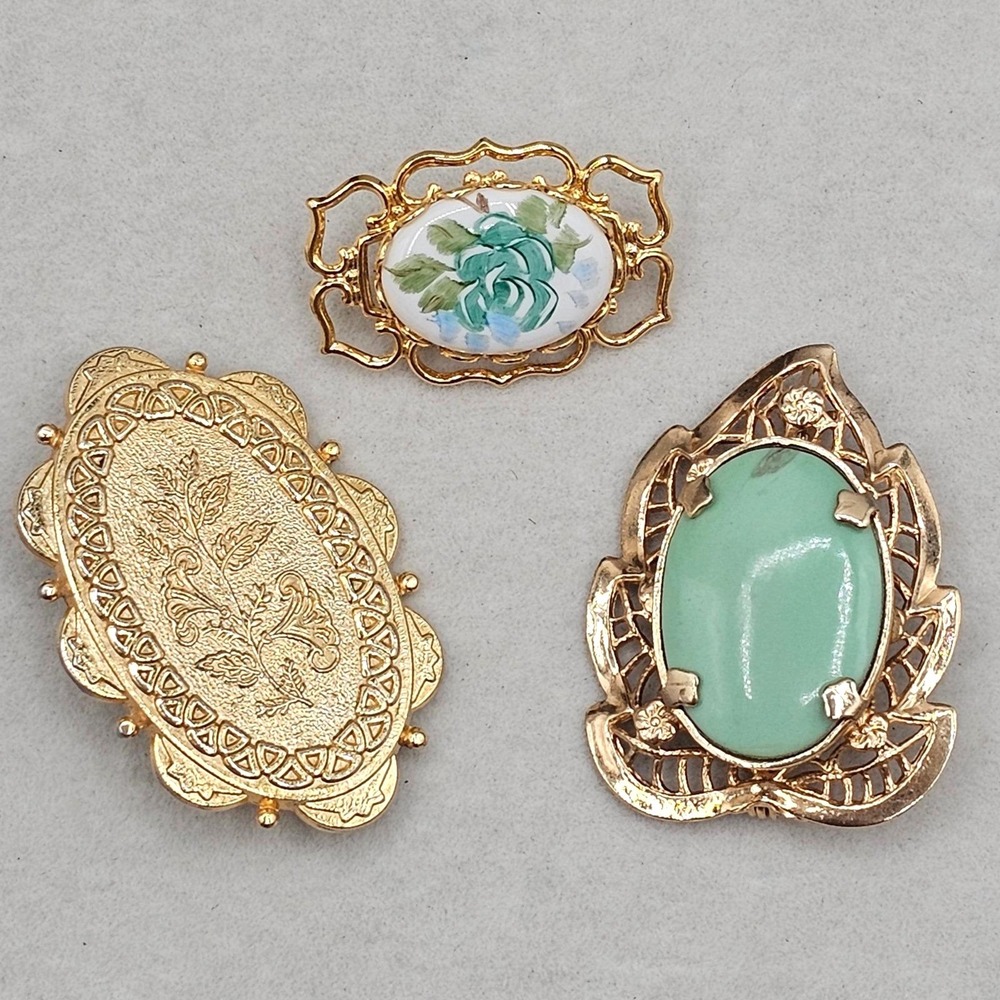 Vintage Gold Tone Brooch Lot Green Cabochon Floral Porcelain Ornate Pins 3pc